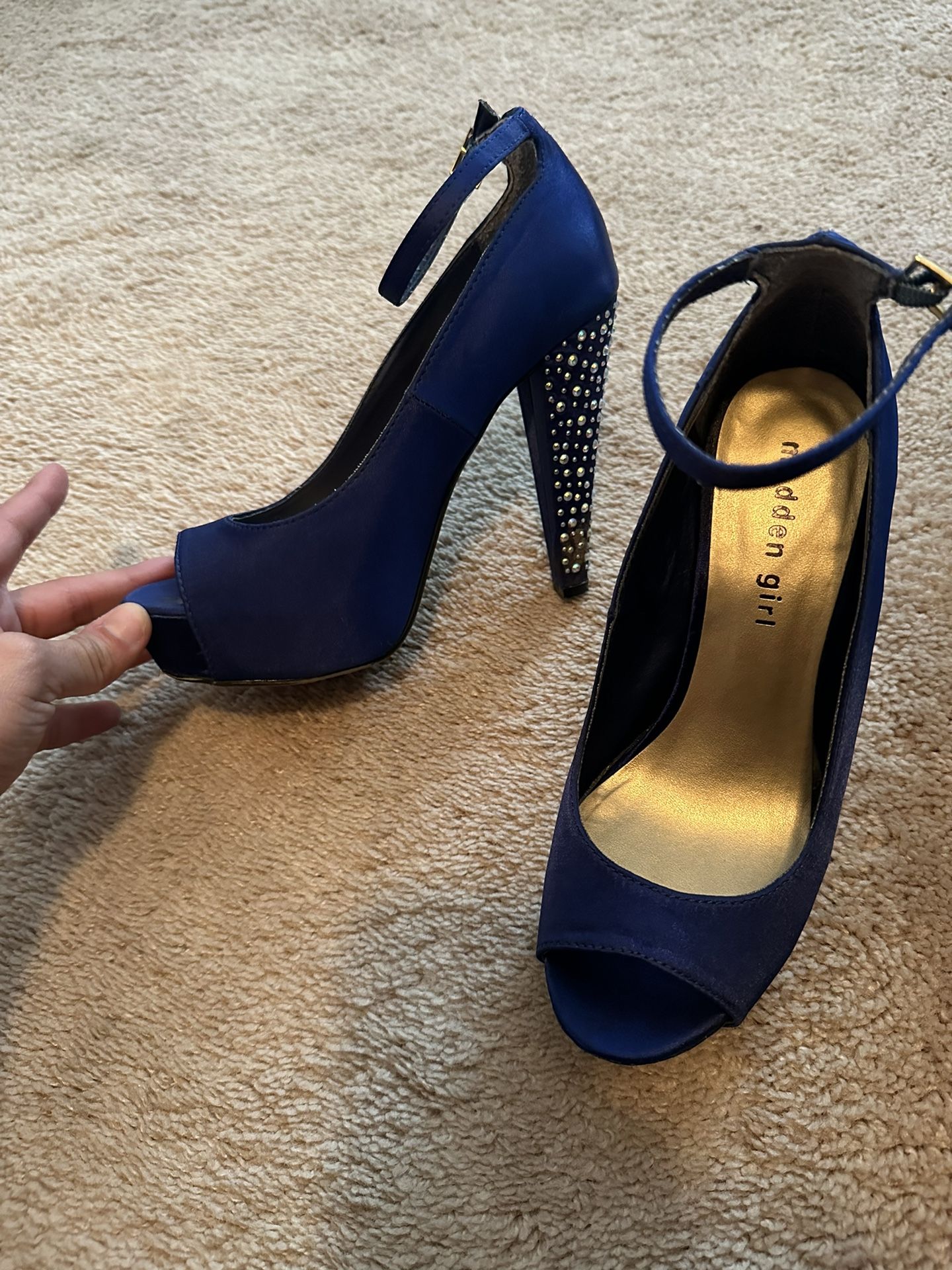 BLUE MADDEN GIRL HEELS