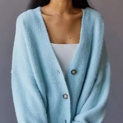 Cozy Blue Knit Cardigan – Effortless Style & Comfort