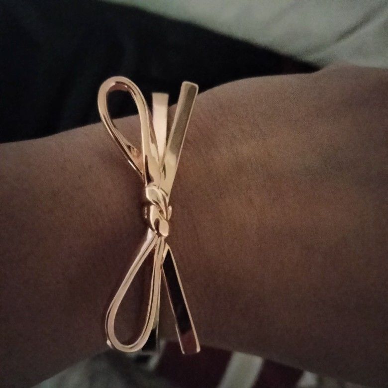 Kate Spade Bow Bangle