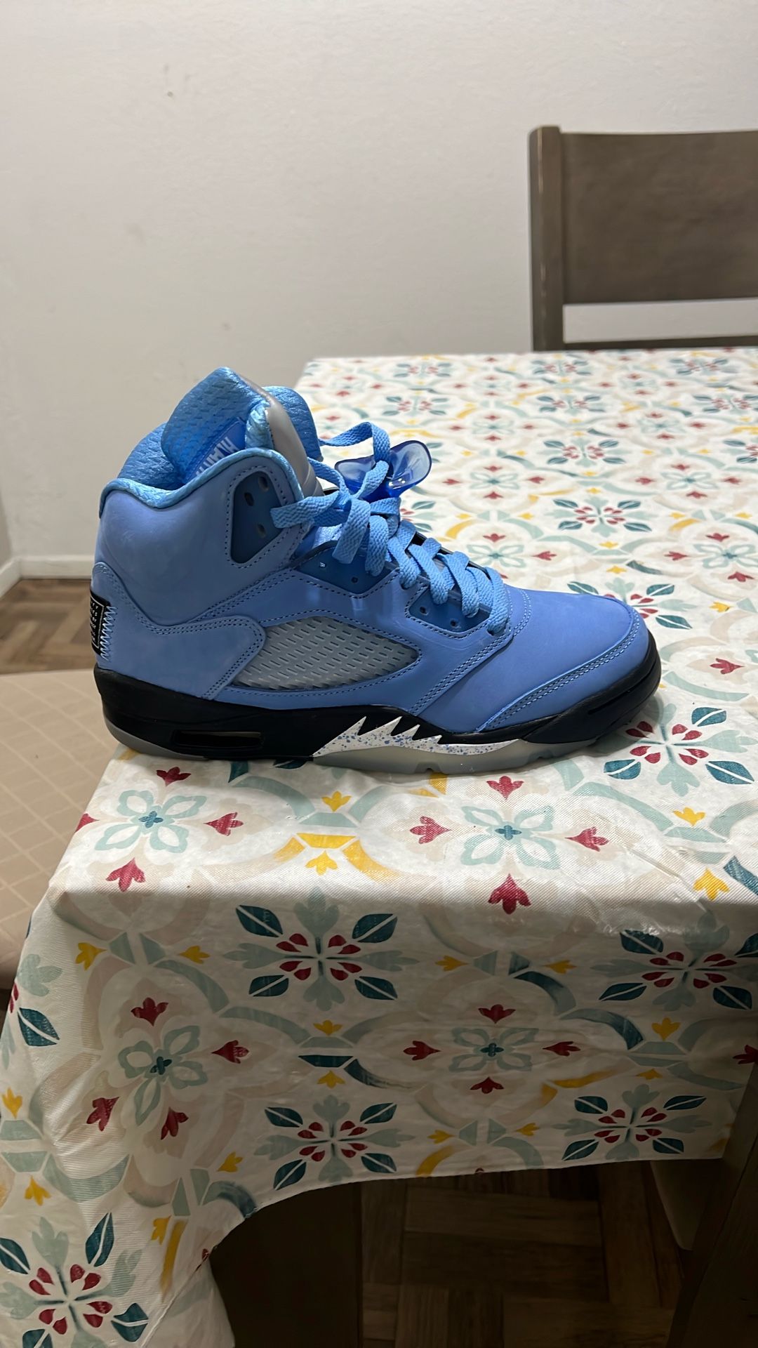 Jordan 5 Unc