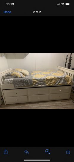 2 Beds In 1