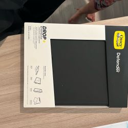 OtterBox Defender, iPad Pro 13 M4, rugged case