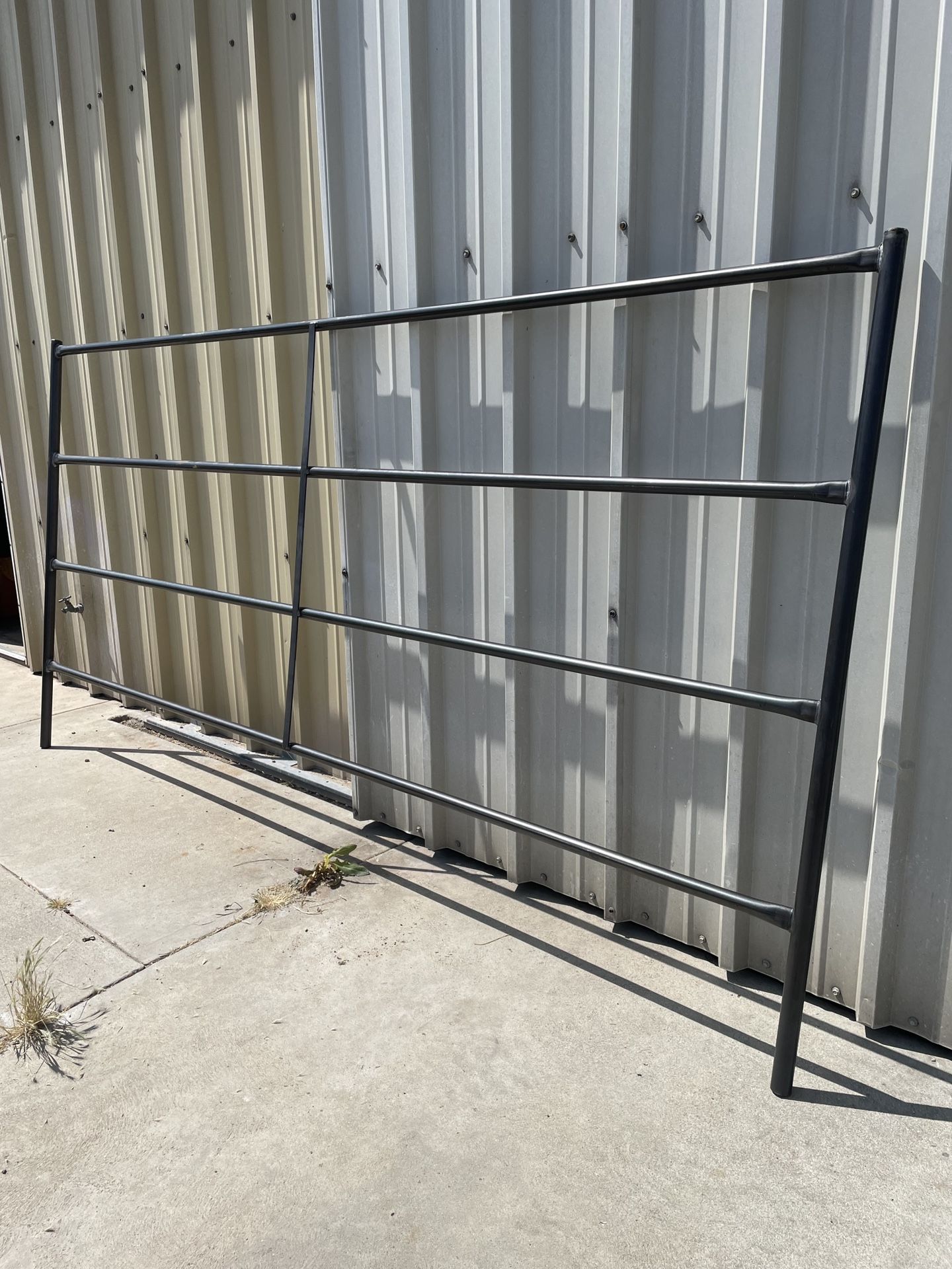 10ft Pipe Corral Panels - 14 Gauge - 1-5/8” - New