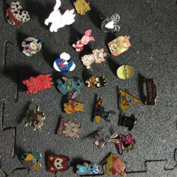 Disney Pins Collection 