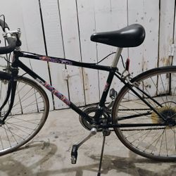 vintage ross compact clic road bike AS IS NEED SOME WORK