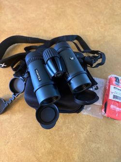 Vortex Diamondback HD 8X32 Vinoculars
