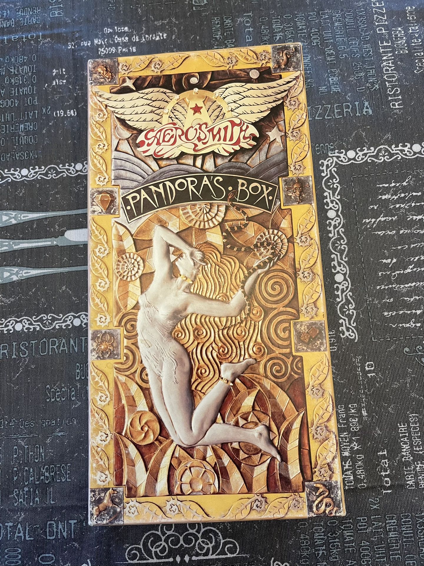 CDs - Aerosmith Pandoras Box