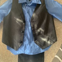 Boys Size 5 Suit