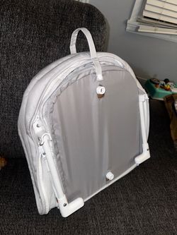 Baby delight portable bassinet