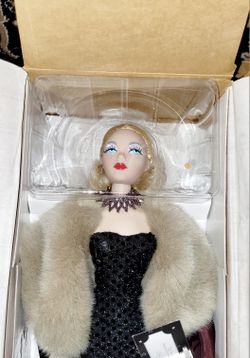 Ashtin-Drake Gene Doll~Sparkling Suction