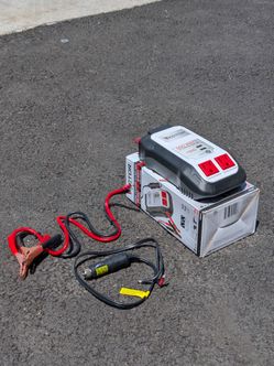 VECTOR 500 Watt Power Inverter – New