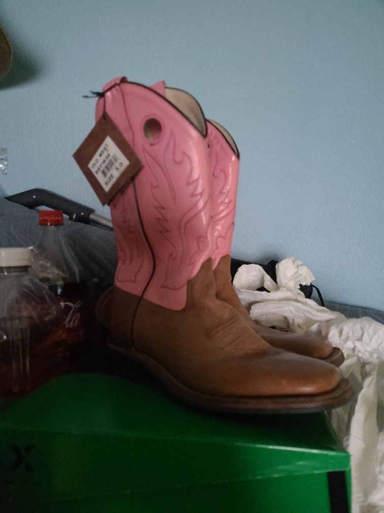 Womens Boots New Leather Pink Square Toe Sz 5