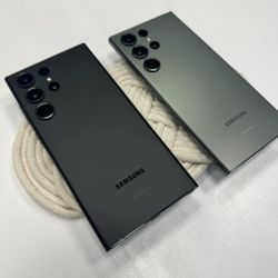 Triple Cameras Phone - Samsung Galaxy S23 Ultra 5G 