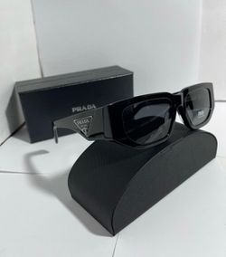 Prada sunglasses new in box unisex
