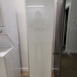 LG Styler Smart Steam Clothing Care System White Model S3WFBN