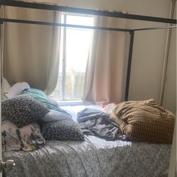 Queen Mattress And 4 Post Bed Combo 