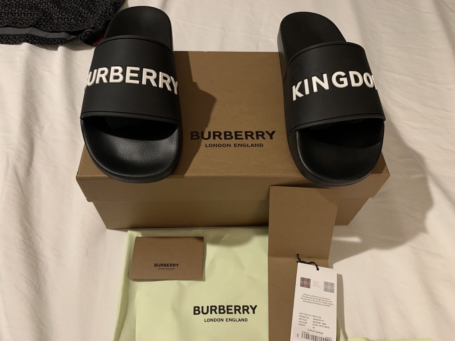 Brand New Burberry Kingdom Furley Sandal Slides Size 9 US