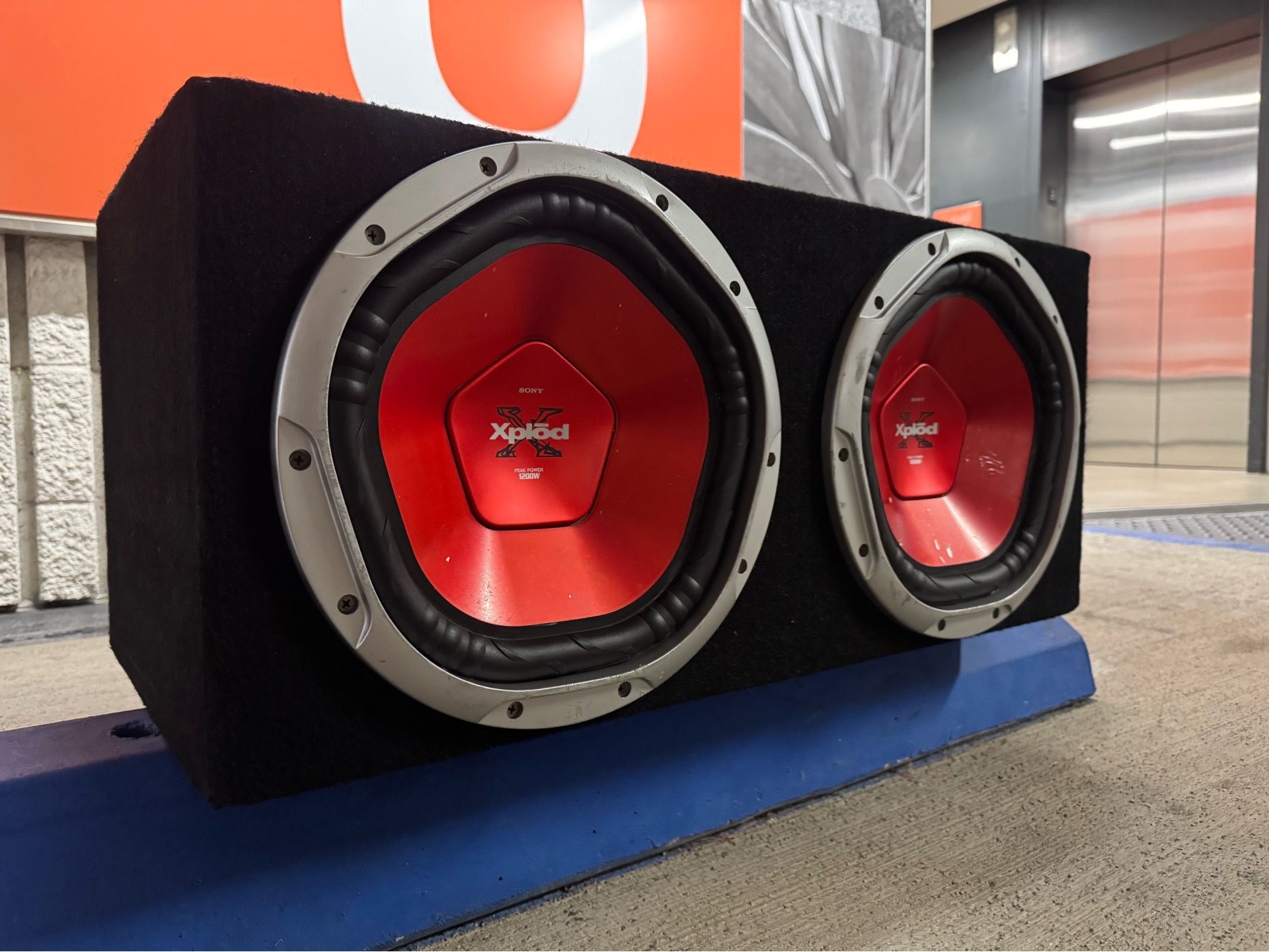 Speakers 12