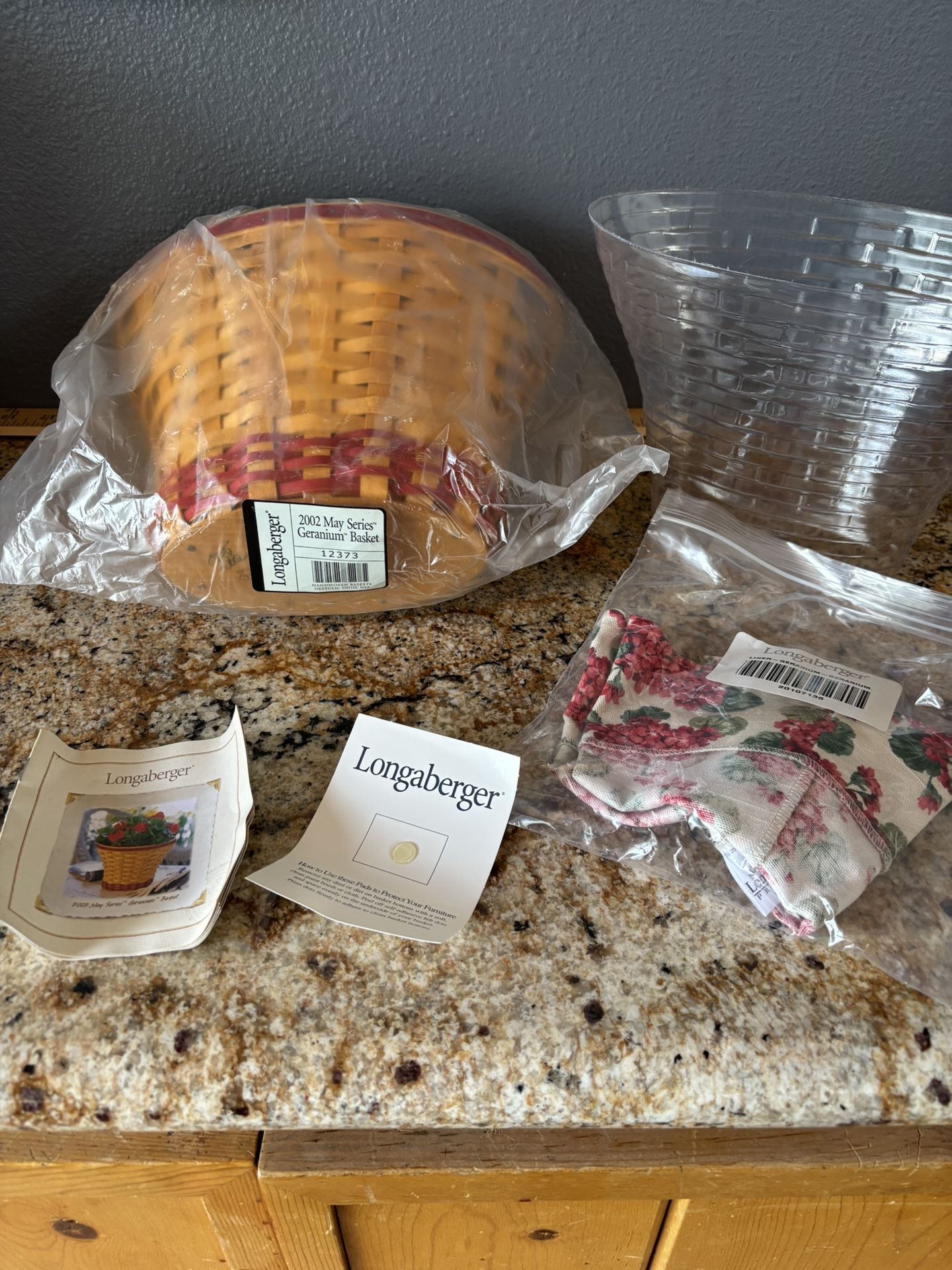 Longaberger RARE NWT Vintage May Series Geranium Basket Combo