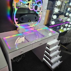 Brand New Vanity 8 Drawers With RGB Light Hello Kitty Mirror RGB Bluetooth Speaker, USB & Tpe C Outlet $1099 