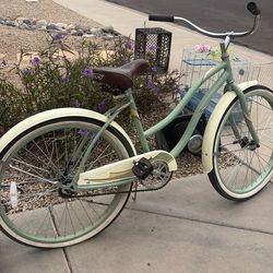 Huffy vintage beach cruiser