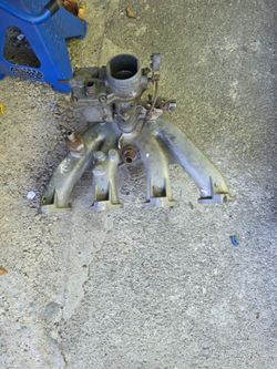 Bmw 2002 e10 1600 manifold and carburetor