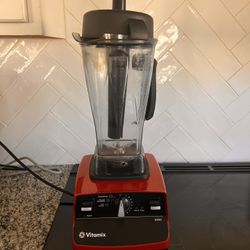 Vitamix 6300 Blender. Works Great!