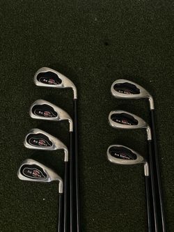 Right handed callaway big Bertha 4-pw+sw (missing 9 iron