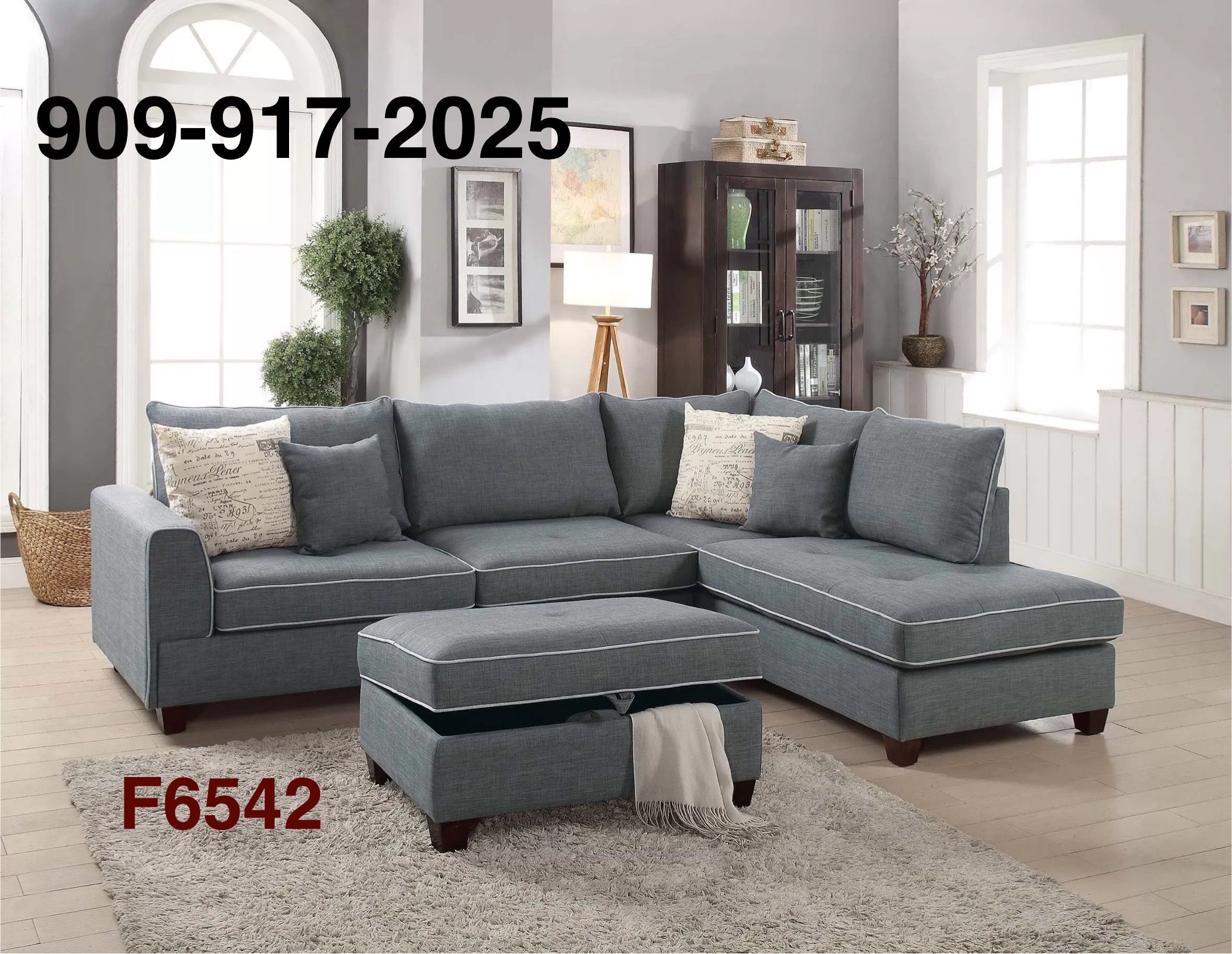 REVERSIBLE CHAISE SECTIONAL SOFA WITH OTTOMAN