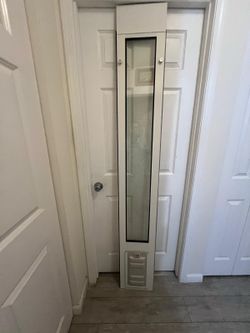 PETSAFE ALUMINUM GLASS DOG/CAT DOOR       FOR      SLIDING DOOR .S