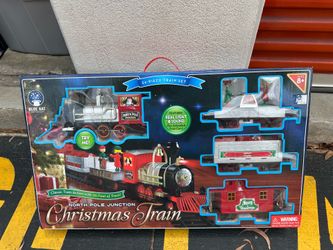 Blue Hat North Pole Junction Christmas Classic Animated Train Set