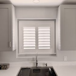 Window Shutters (FREE ESTIMATES & SAME DAY PRICING)- Wood, Plantation, Custom, Interior, Treatments, Coverings. Persianas de Madera. Se Habla Espanol.