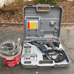 Senco Screw Gun DS-2000 ac & Screws