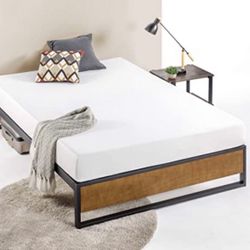 Almost Brand New King Size Bed Frame With Excellent Condition 