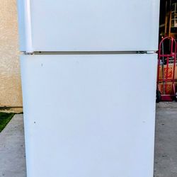 Frigidaire 21 Cu Ft