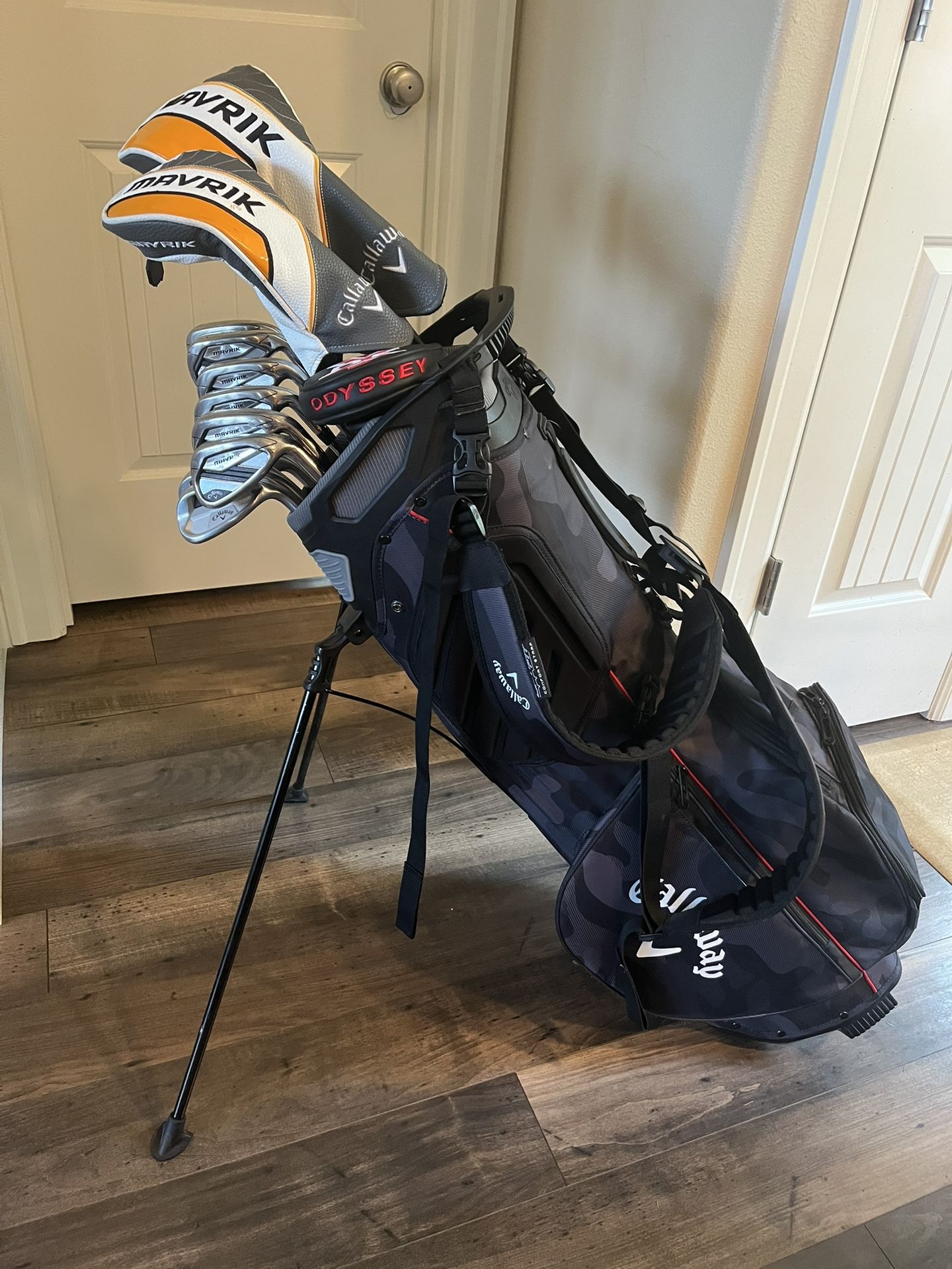 Premium 14 Club Complete Set of Men’s Callaway Golf Clubs with Callaway Bag