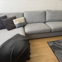 3-Seat Sectional Sofa with Chaise – Light Gray