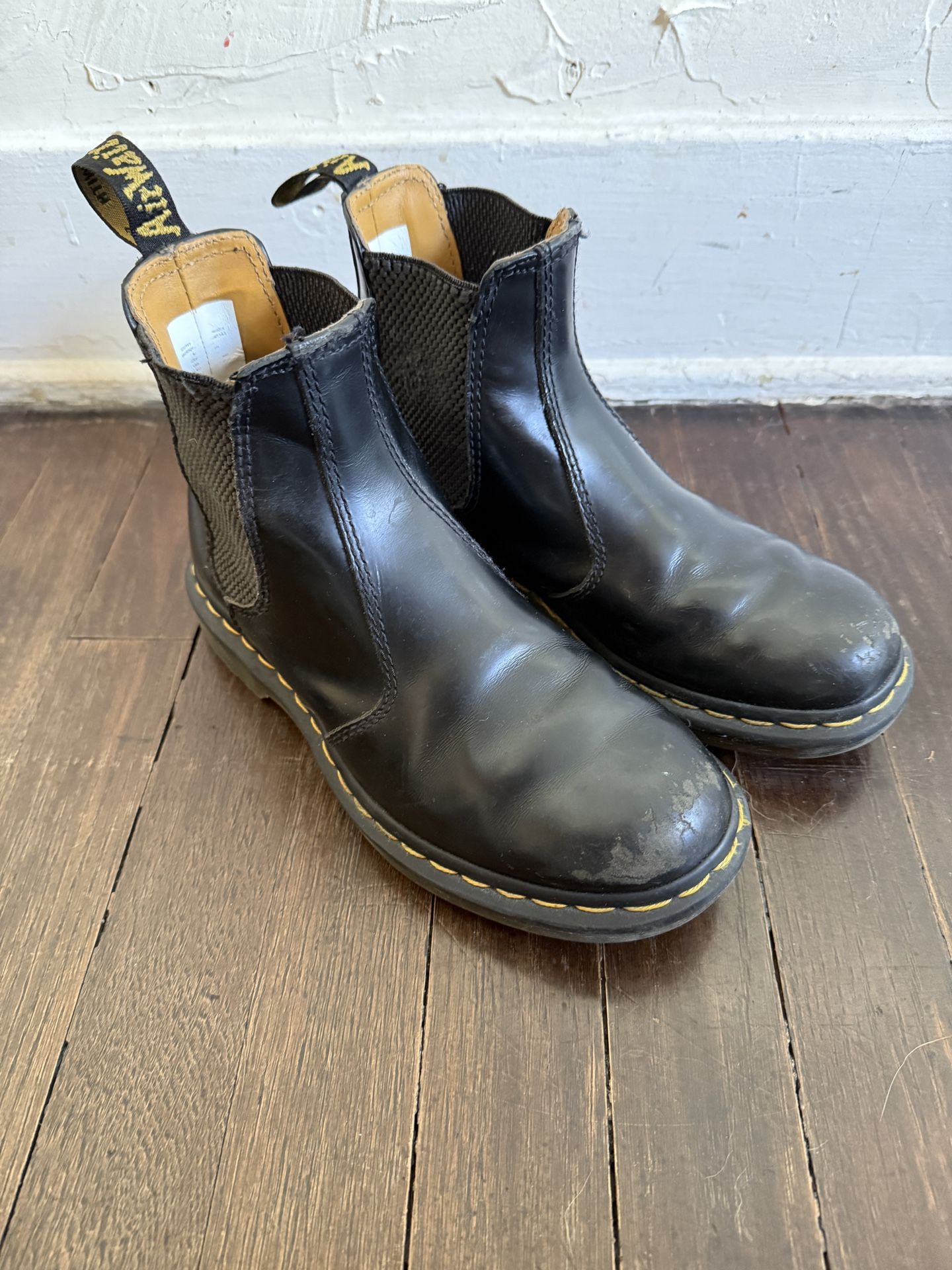 Dr. Martens Chelsea Boot