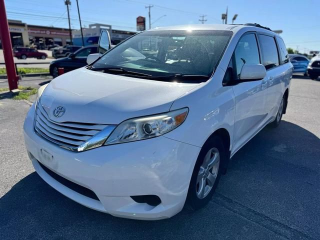 2015 Toyota Sienna