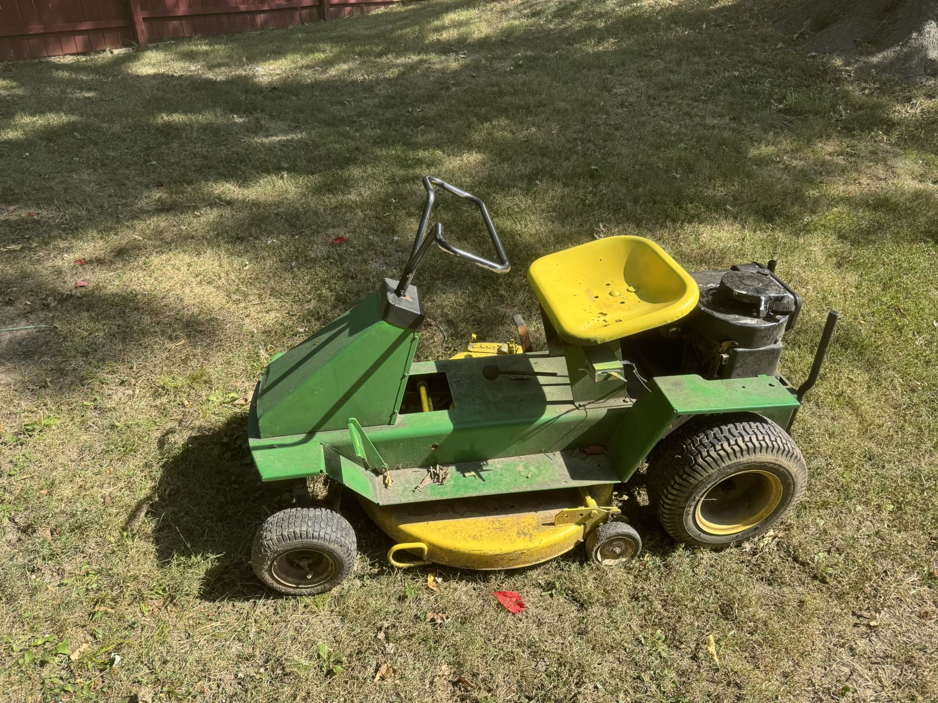 Vintage LTD-500 Hahn eclipse ride on lawn mower