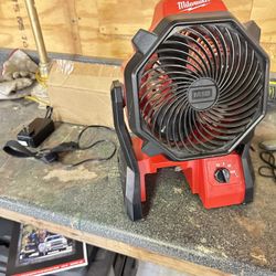 Milwaukee M18 Fan Does Not Work For Parts Only. $40 OBO