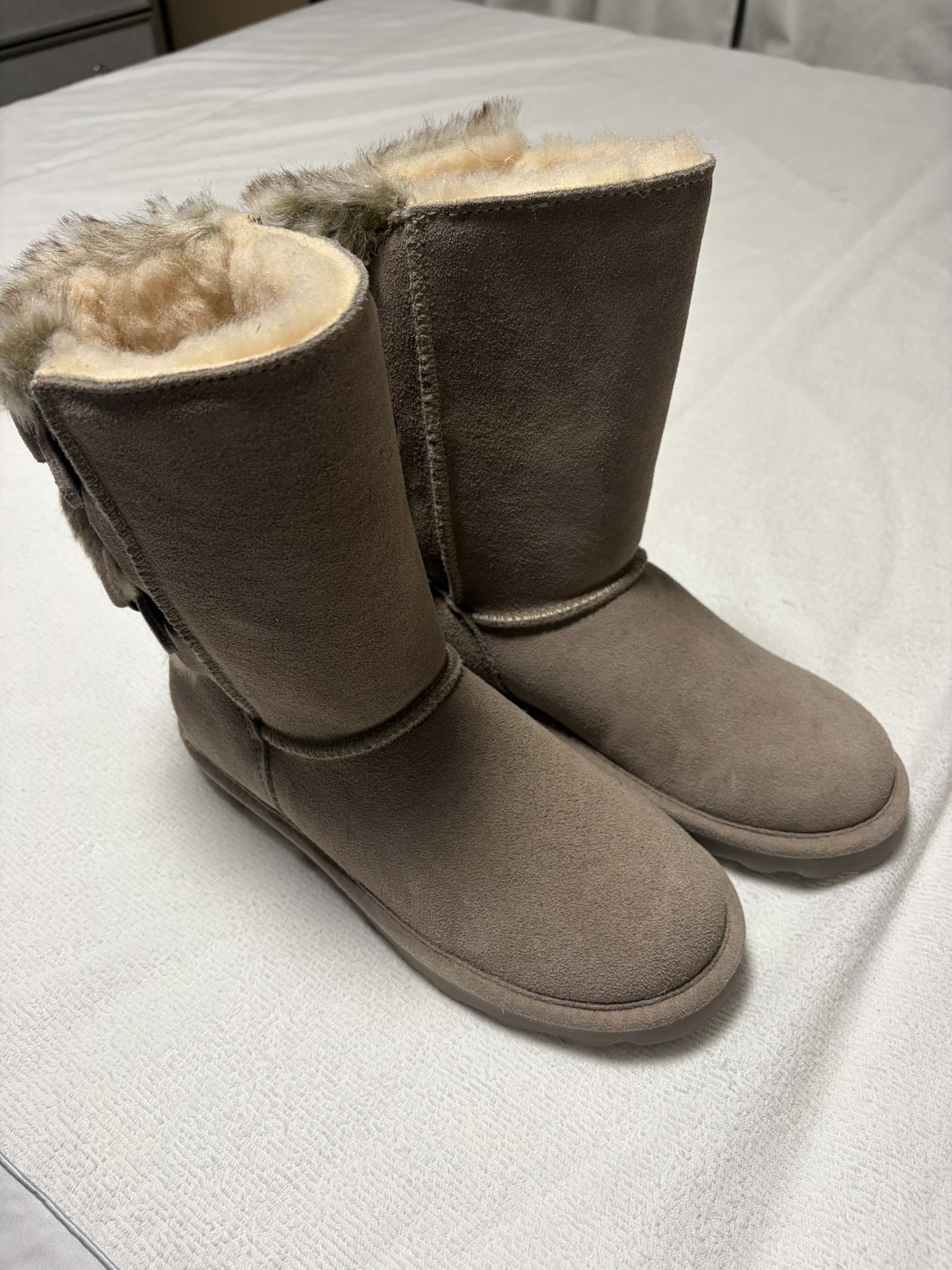 Bearpaw Women's Eloise Winter Boot