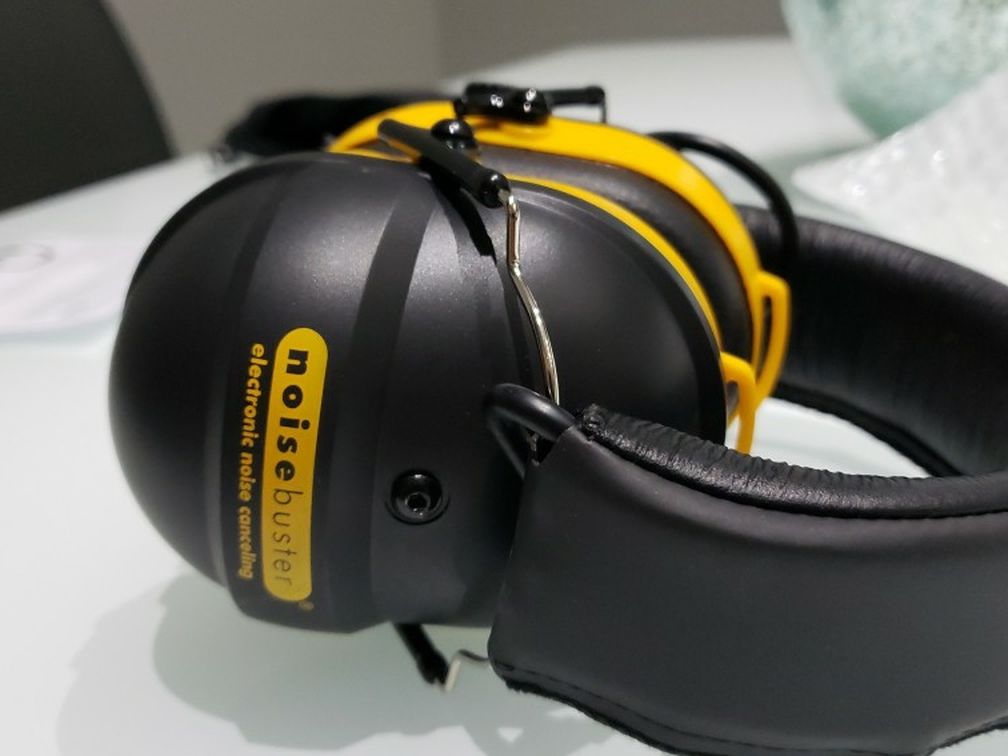 Noise Buster Safety Earmuf ANR