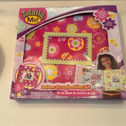 Deluxe scrapbooking kit
