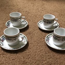 NEW VINTAGE Set of 4 Espresso Cups Teacups and Saucers