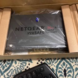 Netgear Prosafe JGS516PE-100NAS 16-Port Gigabit Ethernet Switch