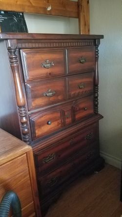 Bunkbed with Tall Dresser, 1 Twin Mattress