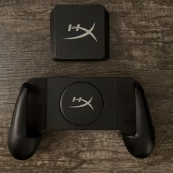 HyperX ChargePlay Clutch – Qi Certified Wireless Charging Controller Grips for Mobile Phones, Detachable Battery Pack, Compatible with Qi Enabled Andr