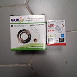 Round Recessed Light Fixtures & Light 