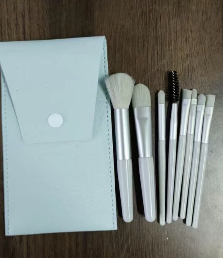 Makeup Brush Set With Case 